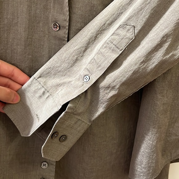 Banana, republics, men’s size medium button-down - Picture 5 of 6